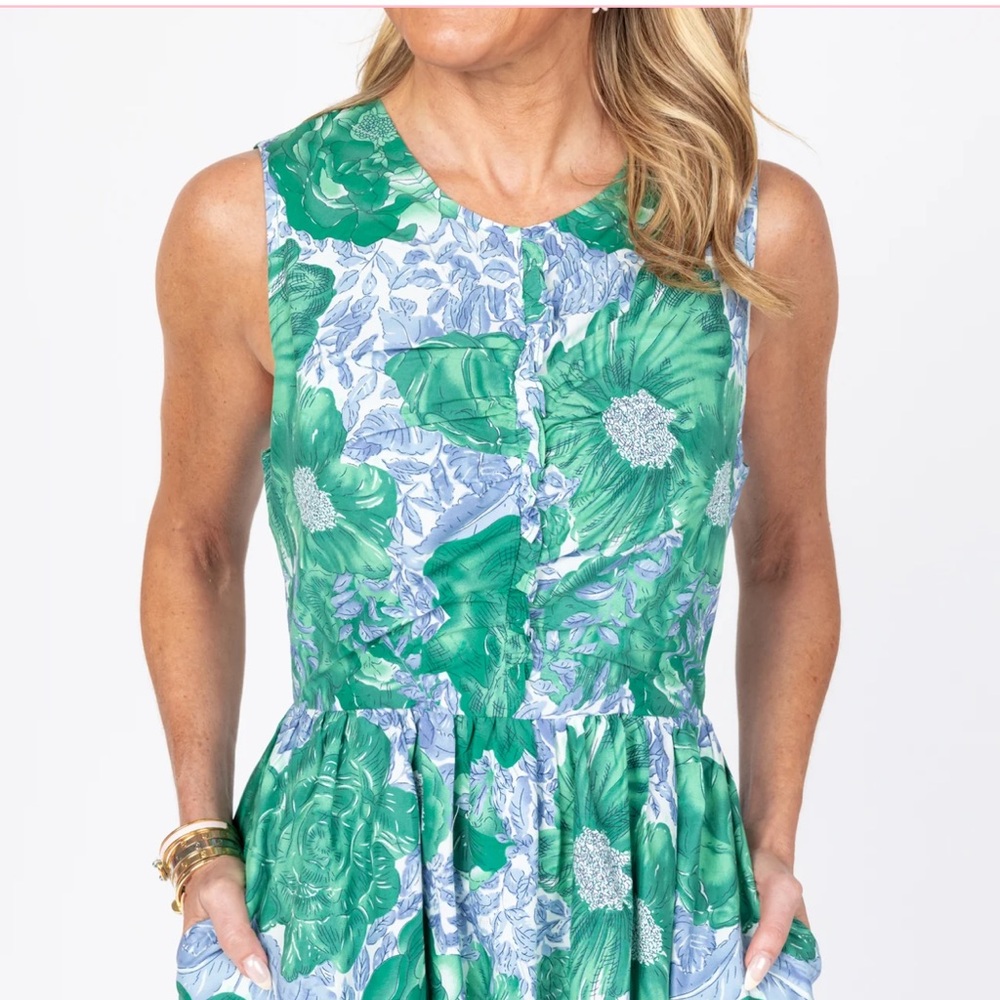 TCEC - Avara Merritt Dress - L - Picture 5 of 12